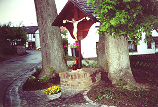 Dorfkreuz in Wolfgarten